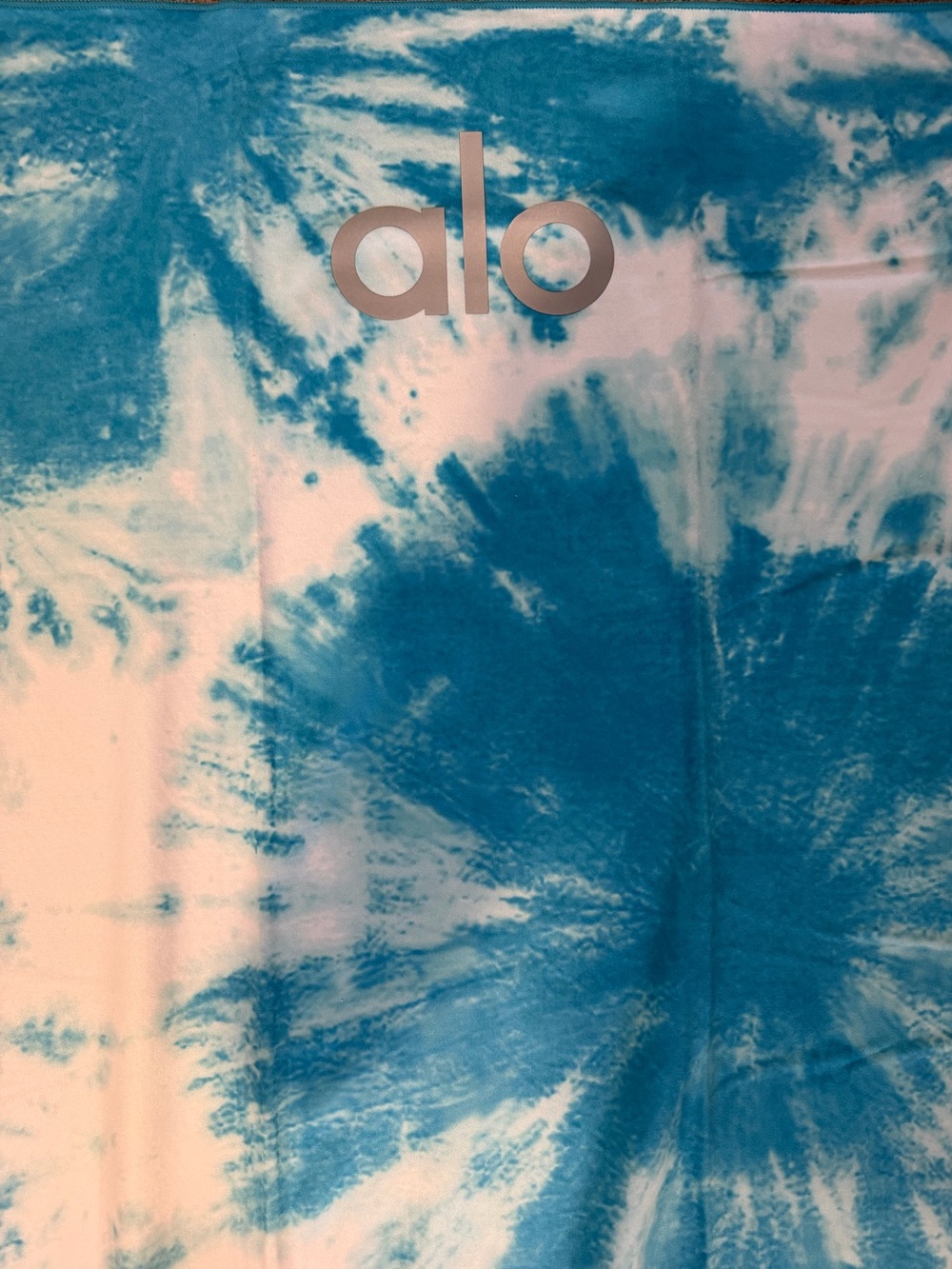 Alo Tie-Dye Yoga Mat - Blue & White